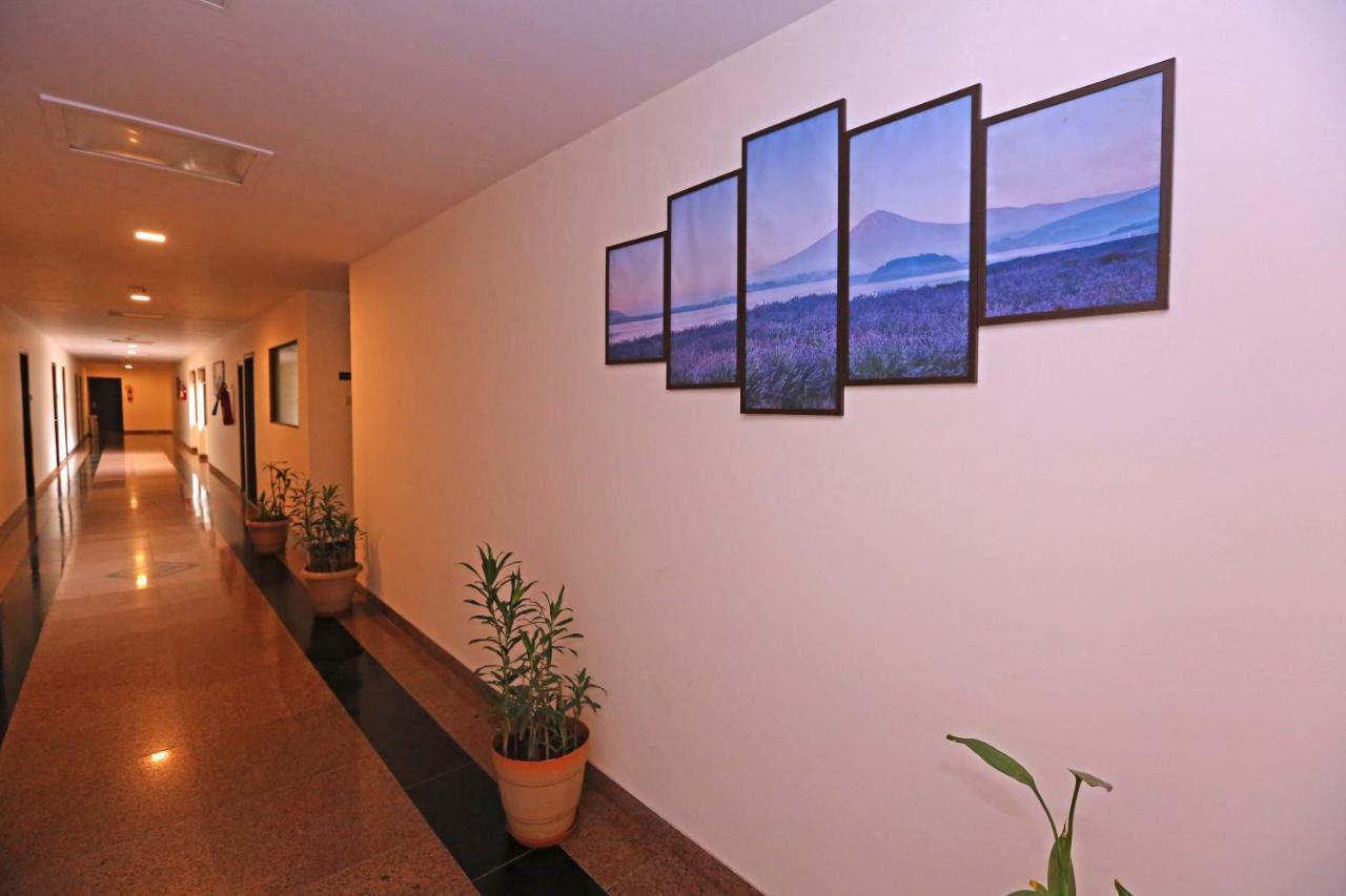 Hotel Shantidoot, Dadar Mālād Εξωτερικό φωτογραφία