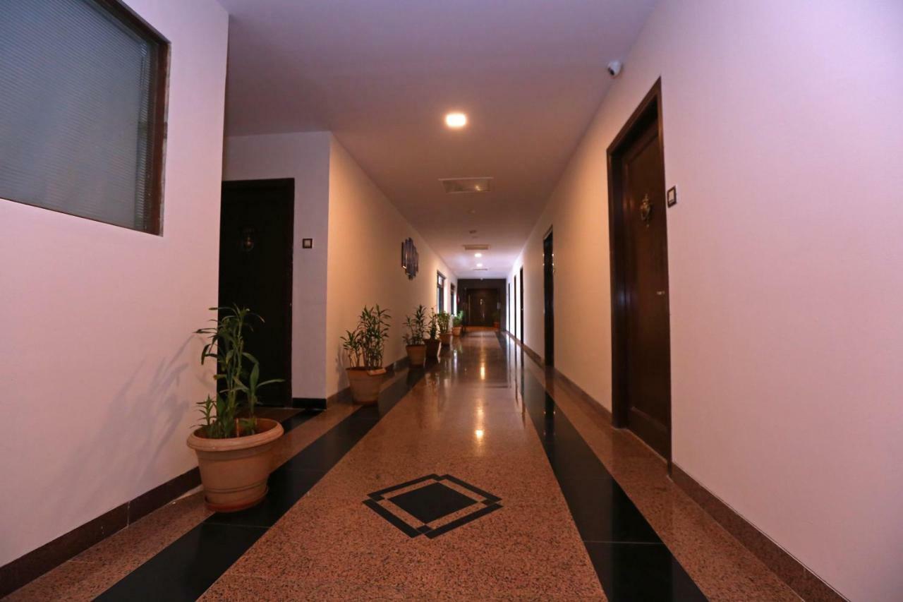 Hotel Shantidoot, Dadar Mālād Εξωτερικό φωτογραφία