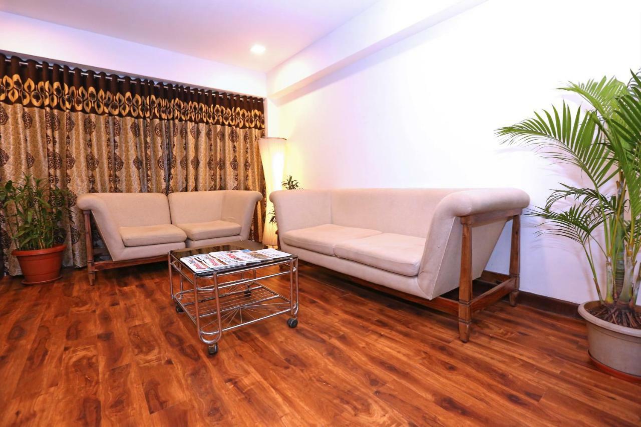 Hotel Shantidoot, Dadar Mālād Εξωτερικό φωτογραφία