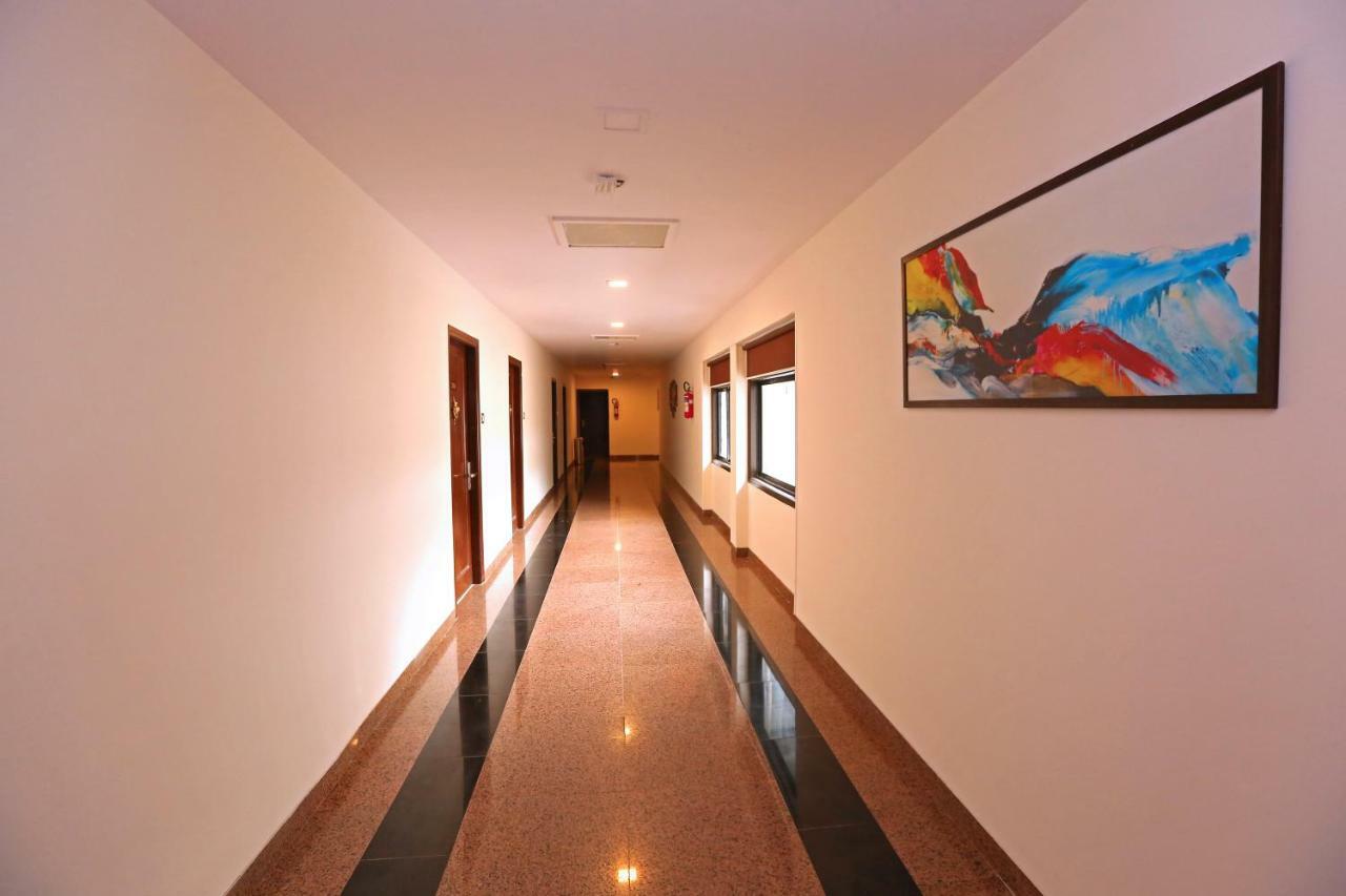Hotel Shantidoot, Dadar Mālād Εξωτερικό φωτογραφία