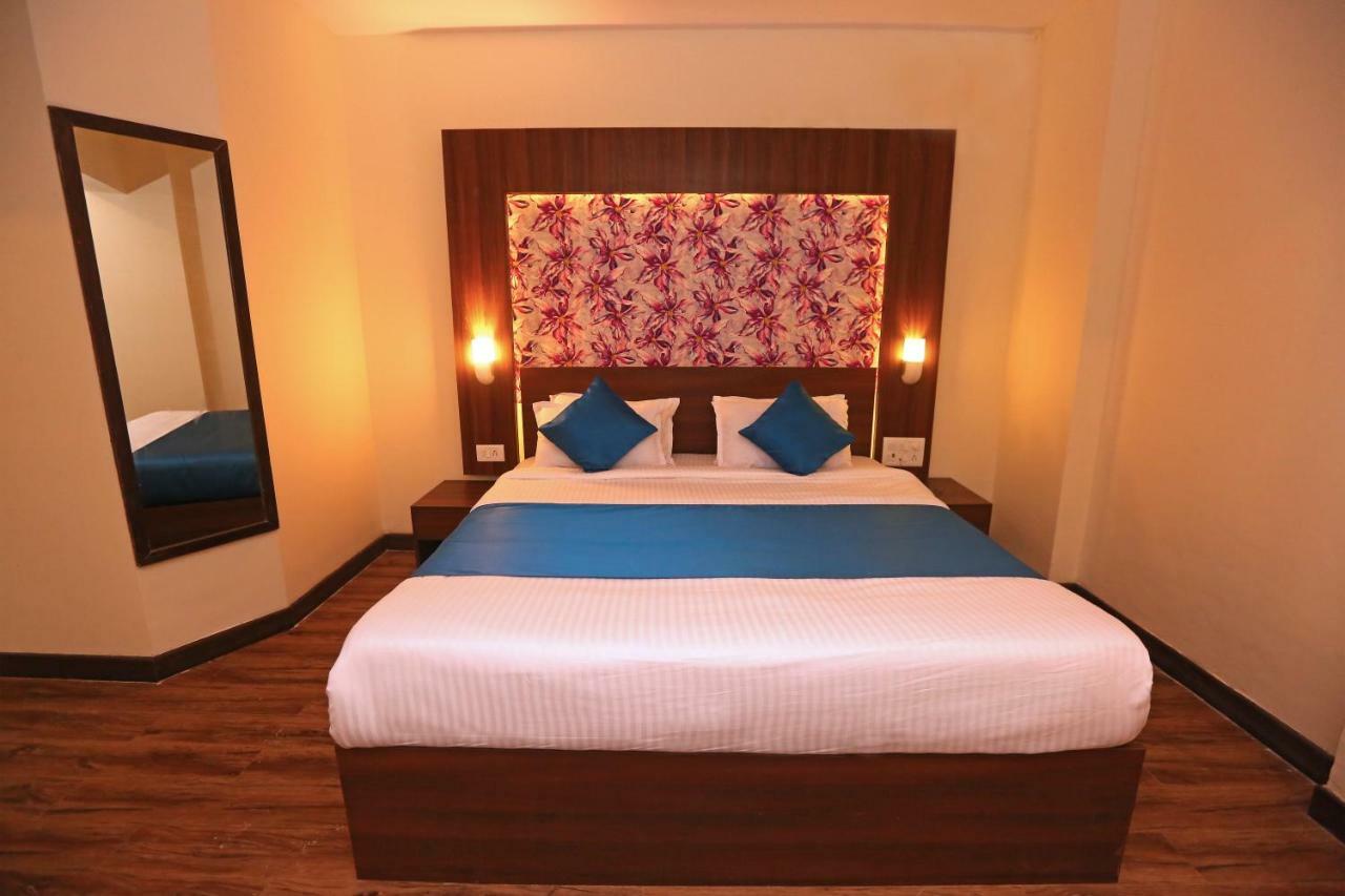 Hotel Shantidoot, Dadar Mālād Εξωτερικό φωτογραφία